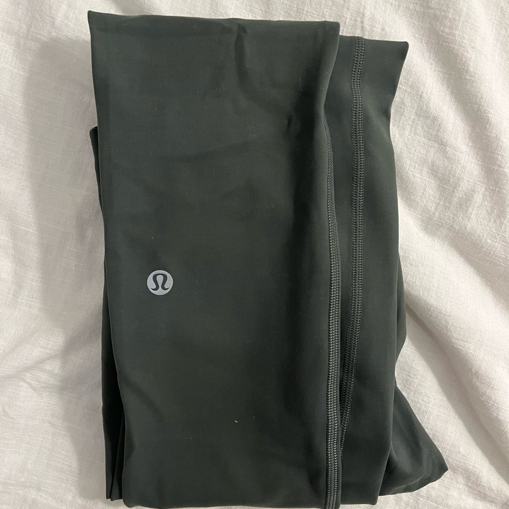 LULULEMON olive align leggings